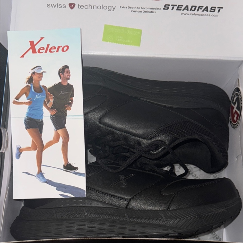 Black Athletic Shoes with Breathable Mesh Design